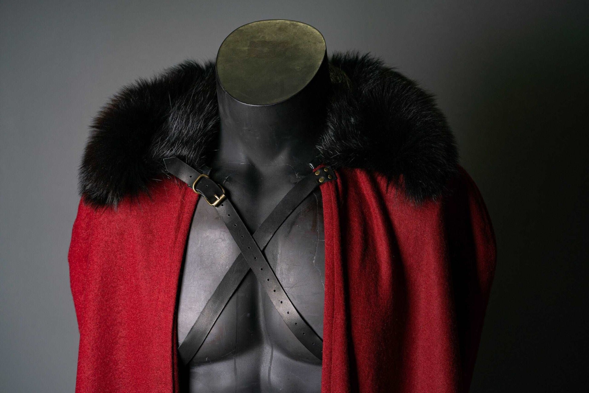 Dracula red cape cloak - SokolArmory