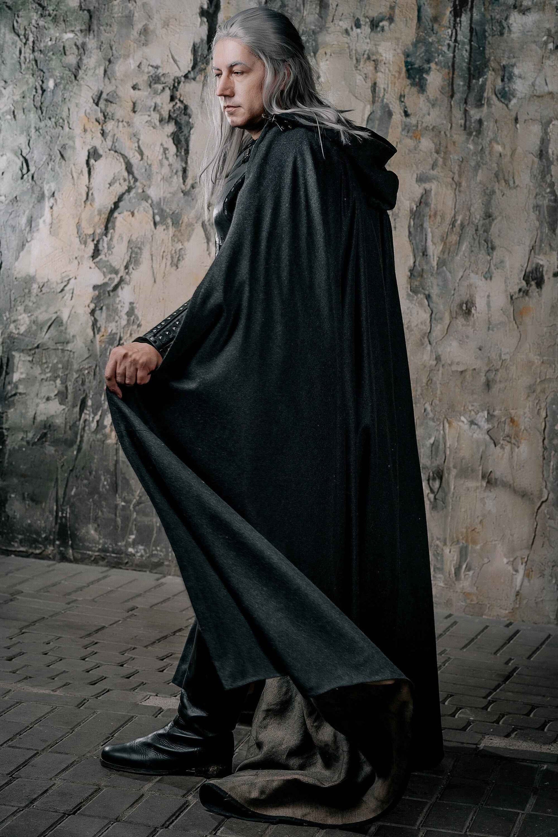 Ragnar viking cloak with artificial fur