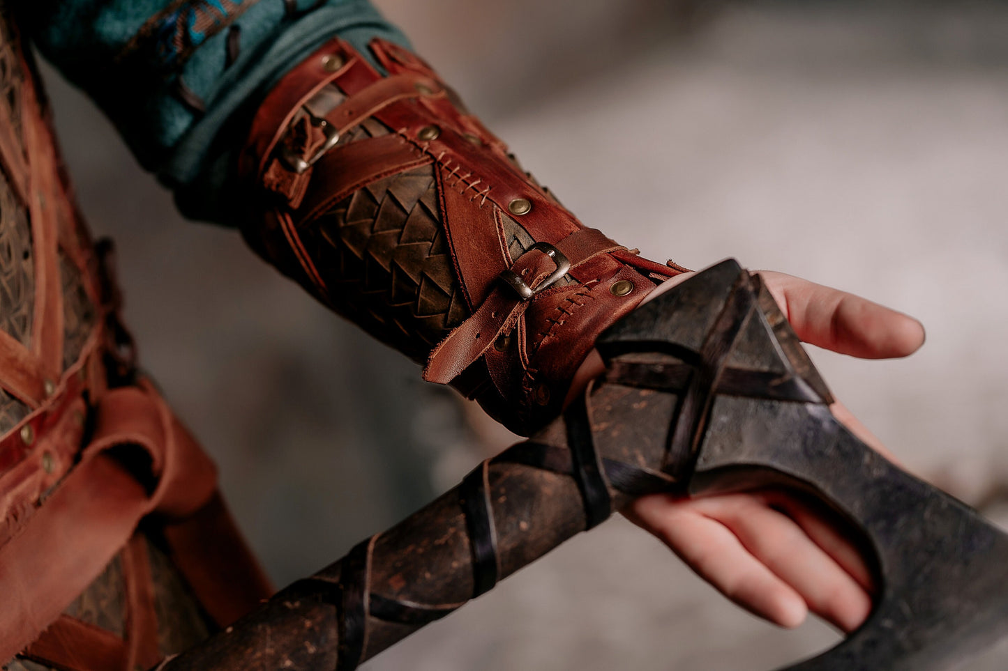 Viking leather bracers - SokolArmory