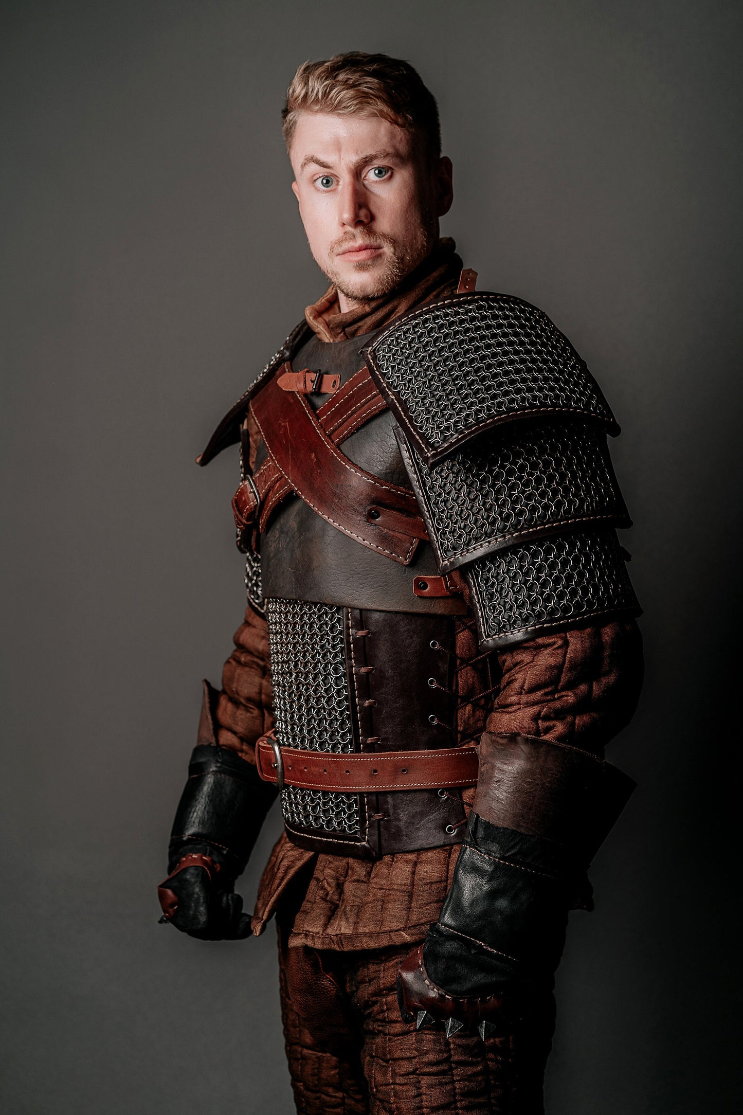 Witcher costume Kaer Mohen Gear