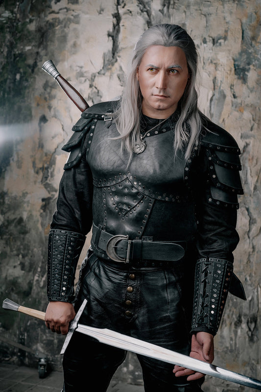 Ultimate Witcher Leather Armor for Your Next Cosplay Adventure