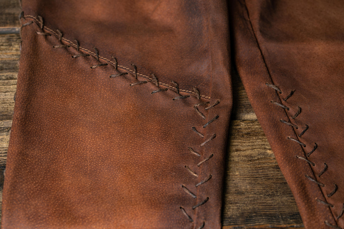 Ragnar-inspired brown leather pants in Brown, view 2