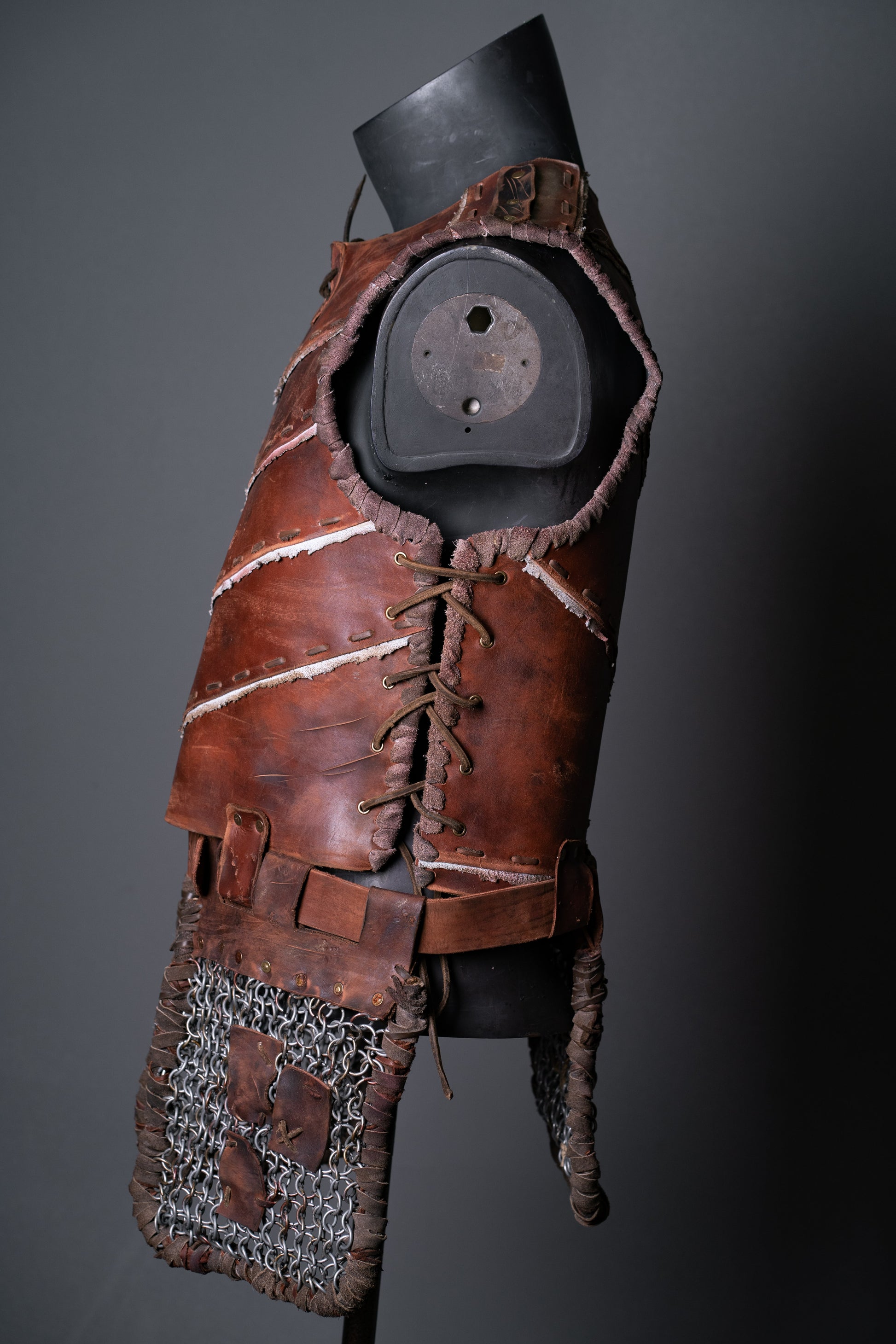 Warlord leather cuirass / body armor in Dark brown, view 3