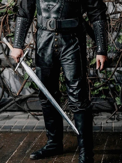 Witcher-inspired black leather pants in Black, view 3