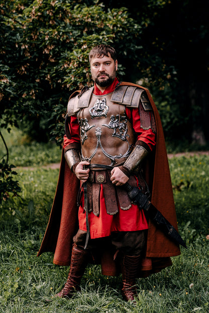 Maximus-inspired gladiator cloak in Russet brown, view 5
