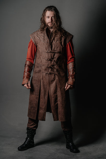 Dracula Untold-inspired long leather vest in Brown, view 6
