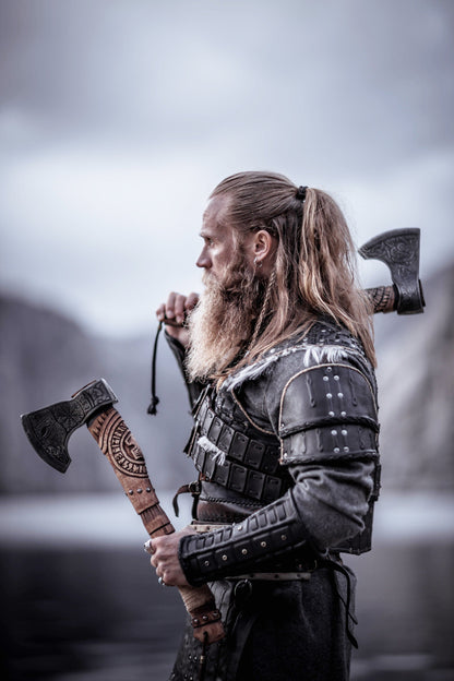 Ivar The Boneless armor set for Kodi Carter