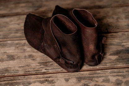 Medieval leather boots with soft sole - SokolArmory