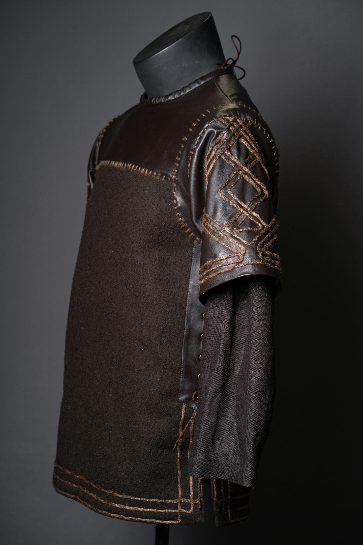 IN STOCK / L size / Ragnar wool tunic