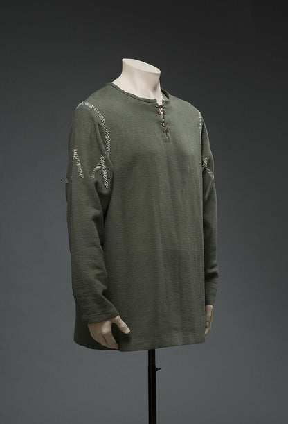Henry of Skalitz inspired green medieval shirt, view 2