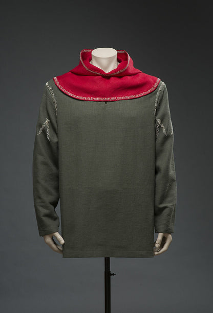 Henry of Skalitz inspired green medieval shirt, view 6