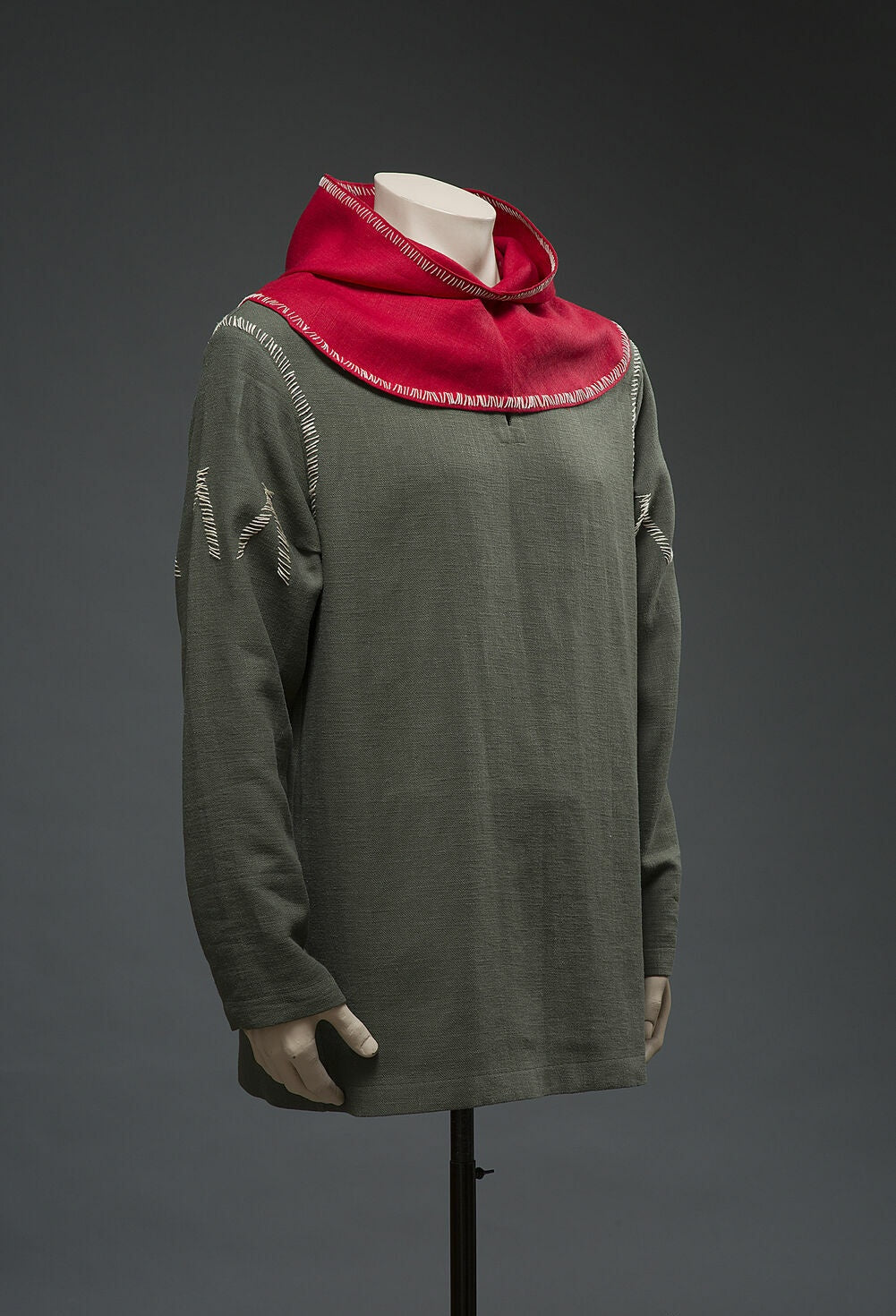 Henry of Skalitz inspired green medieval shirt, view 7
