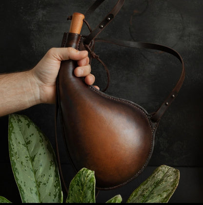 Leather Flask “Wineskin” 1.8 L