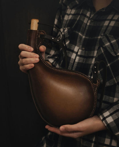 Leather Flask “Wineskin” 1.8 L