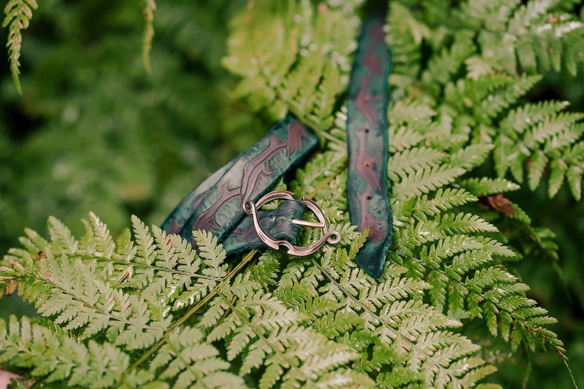 Elvish green leaf belt