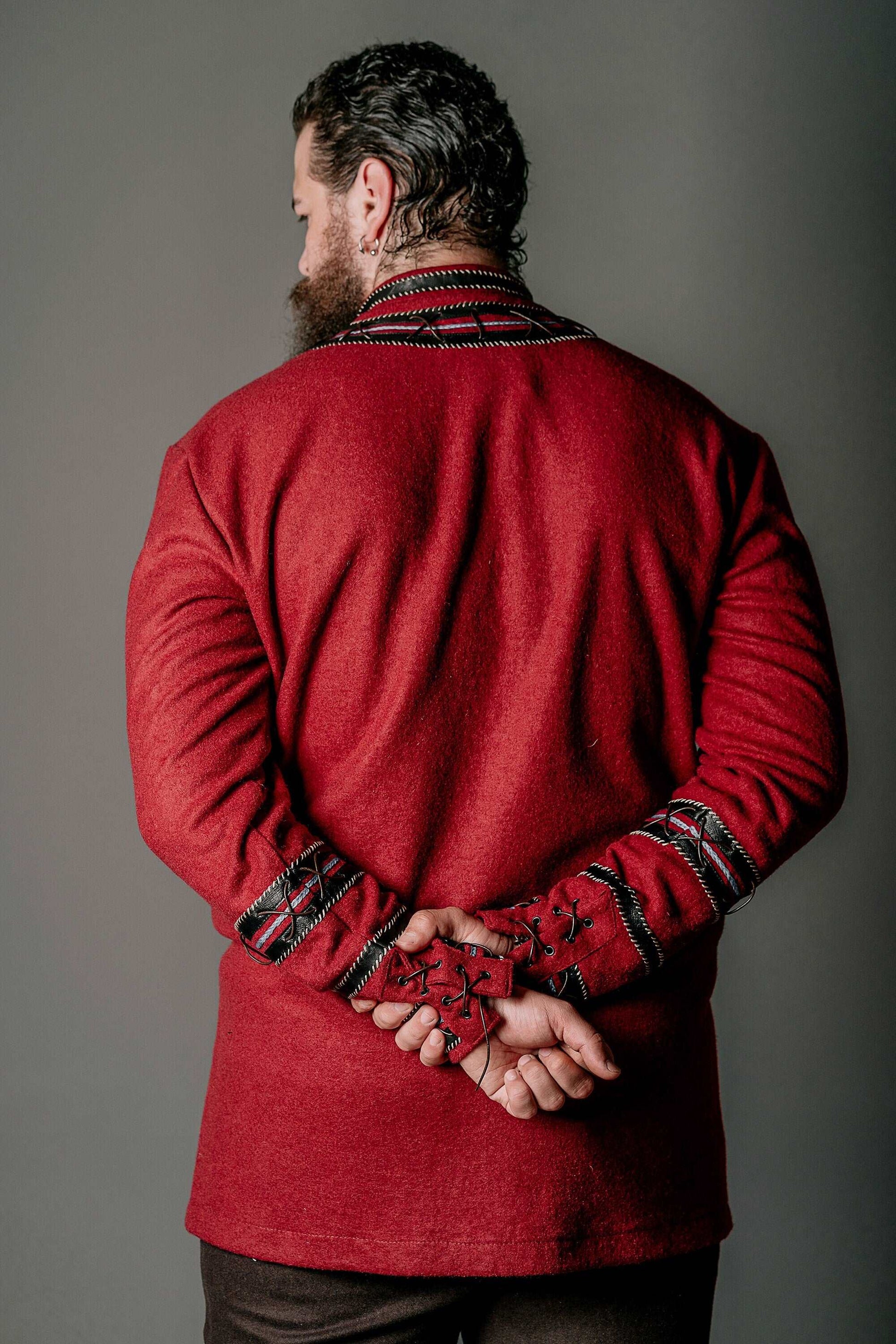 Harald red wool tunic (Vikings)