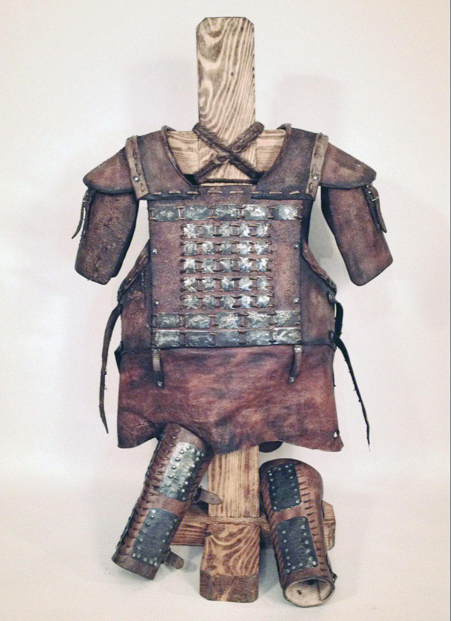 Medieval larp armor (armor with pauldrons + bracers)