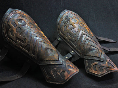 Thorin's leather bracers (Lord of the Rings)