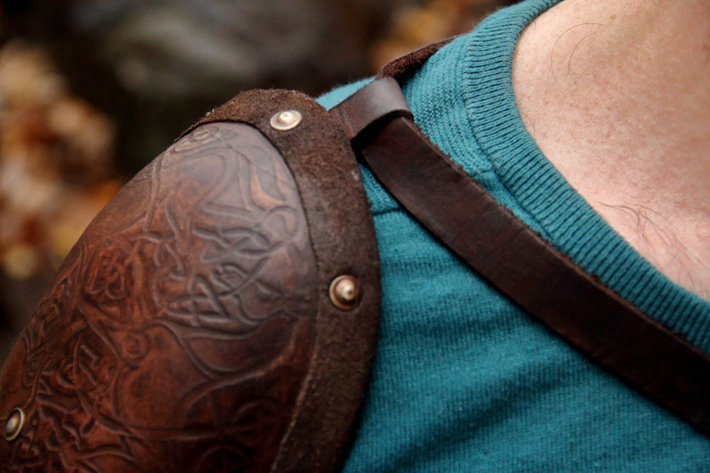 Viking shoulder armor embossed