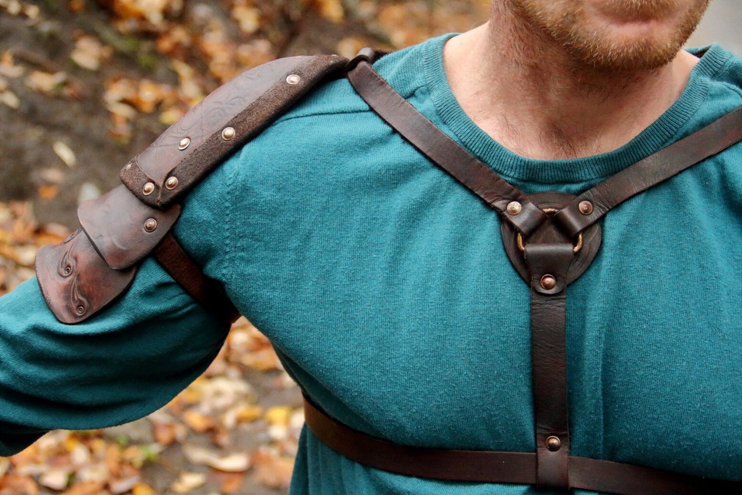 Viking shoulder armor embossed