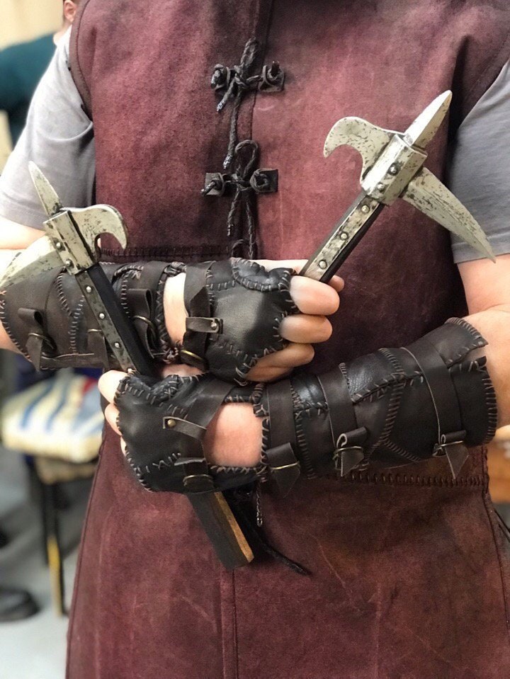 Ivar battler leather glove (Vikings)