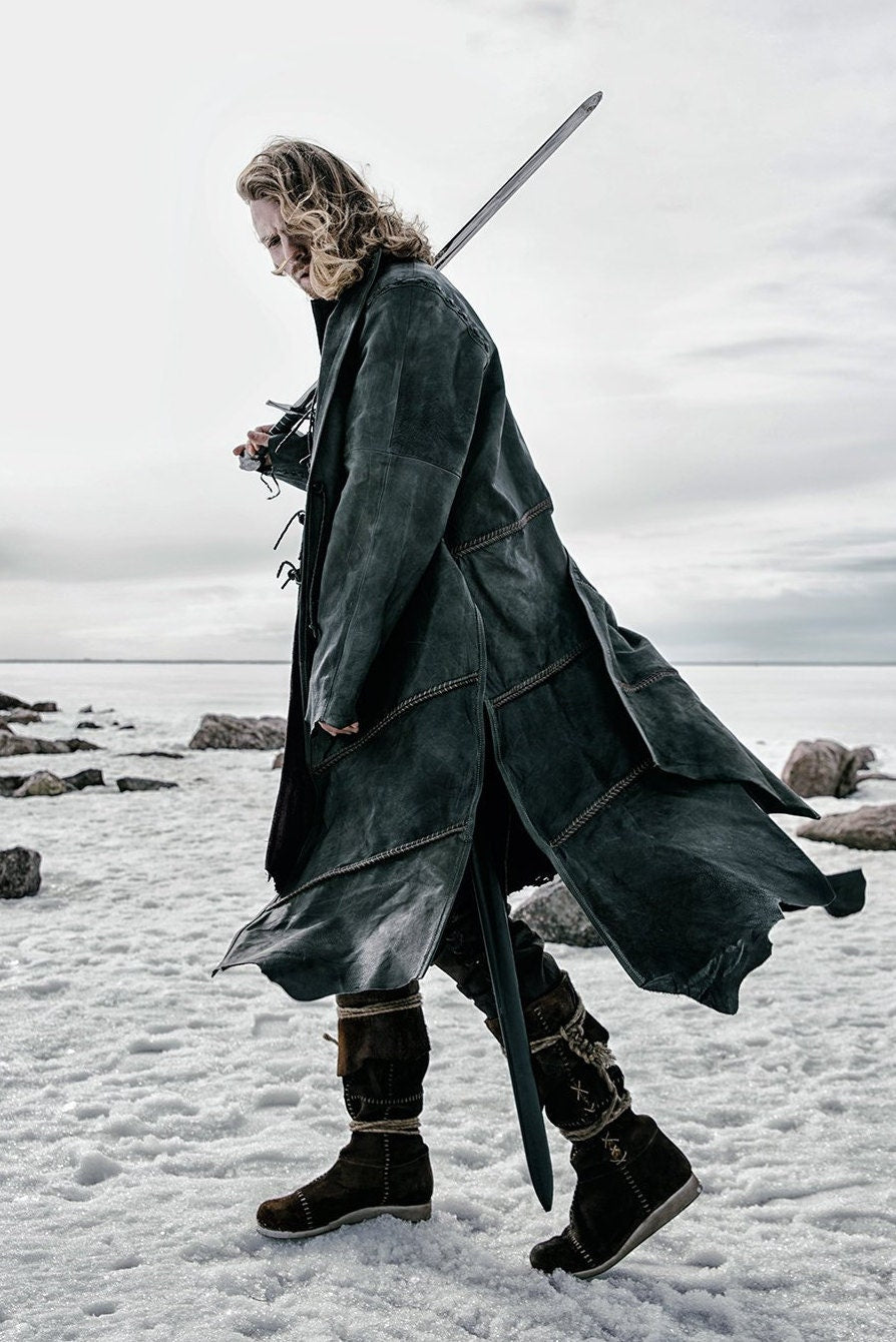 Aragorn strider costume – SokolWorkshop