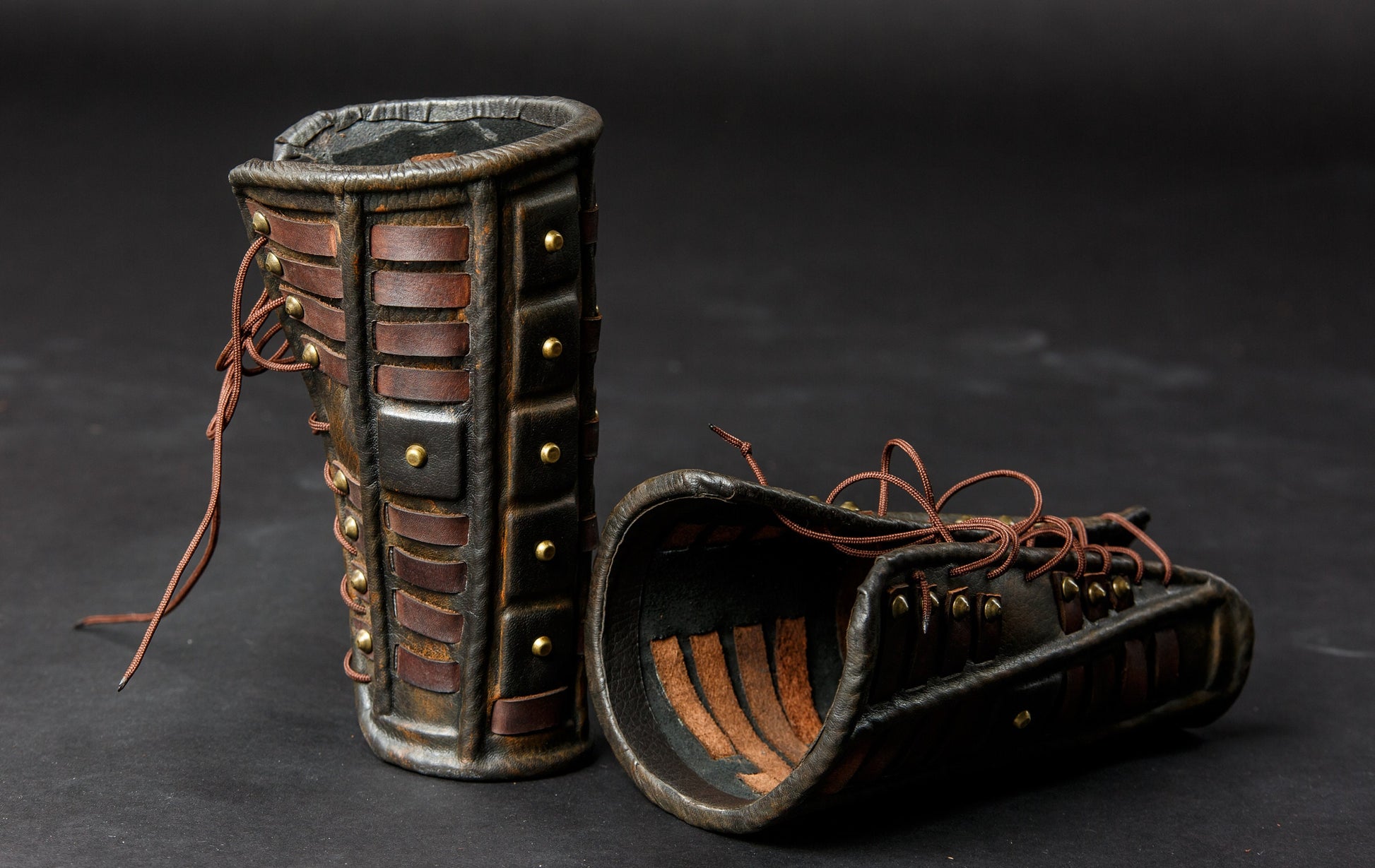 Medieval leather bracers for Larp – SokolArmory
