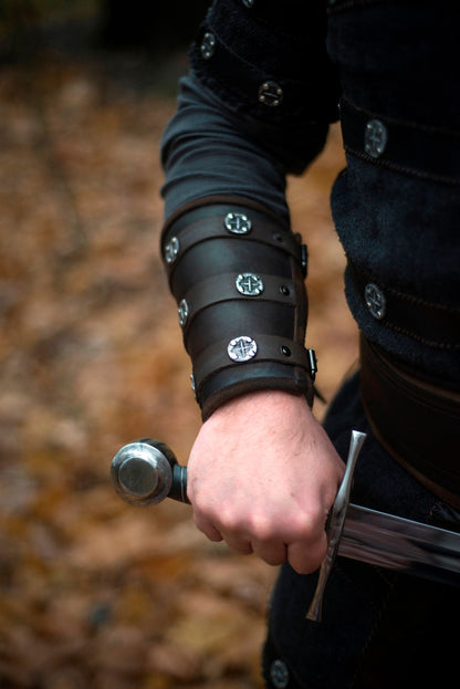 Medieval leather bracers for Larp