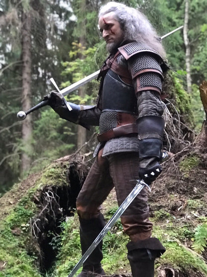 Witcher cosplay costume (Kaer Mohen)