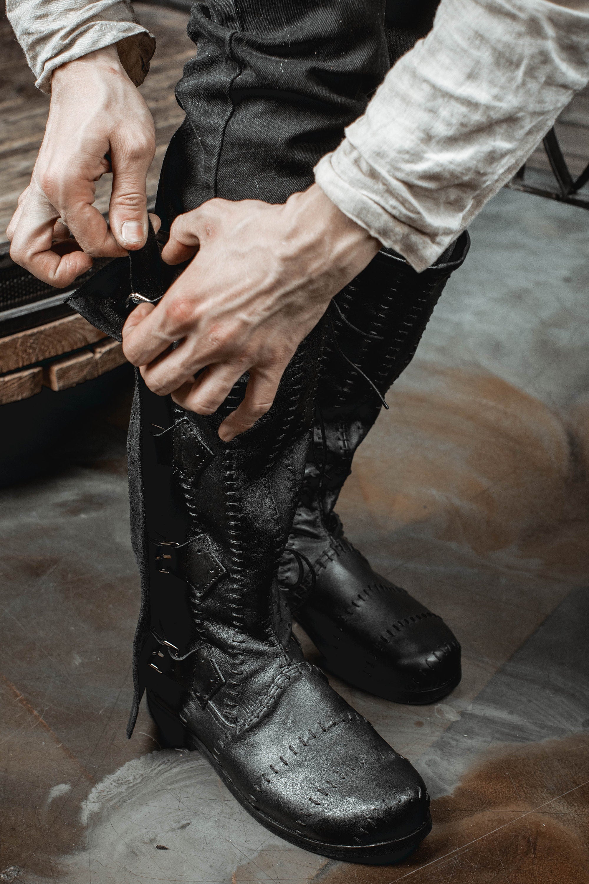 Medieval combat outlet boots