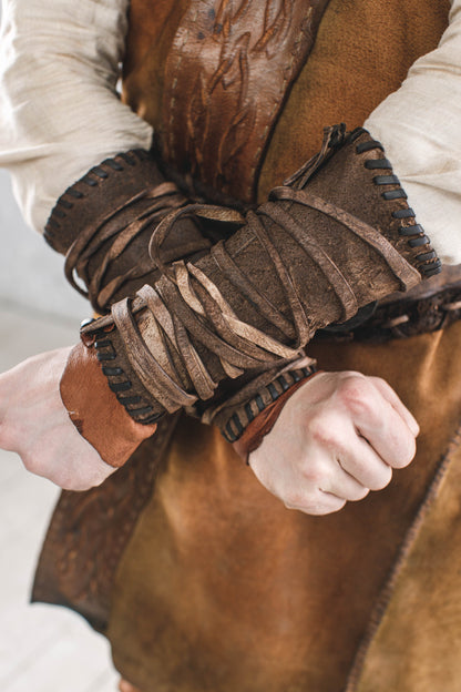 Medieval leather bracers for Larp