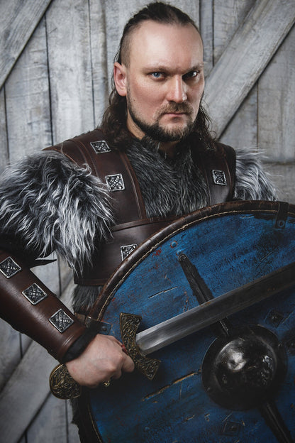 Uhtred Kostüm, Herrenrüstung