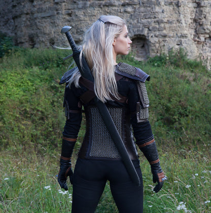 Kaer Mohen-Rüstung (Witcher-Version für Frauen)