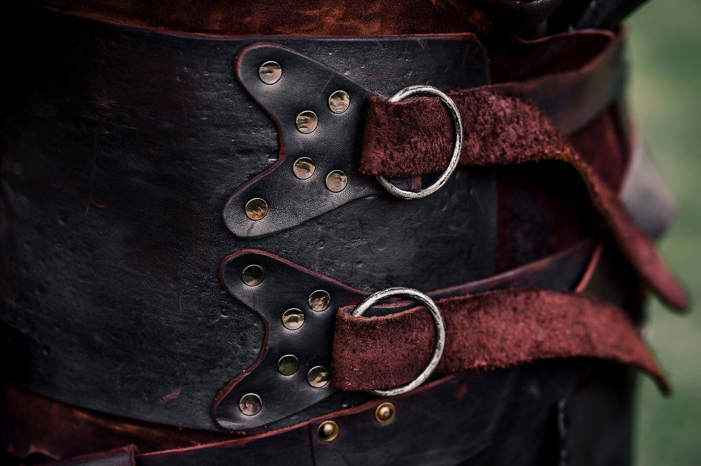 a pair of scissors sitting on a rope 