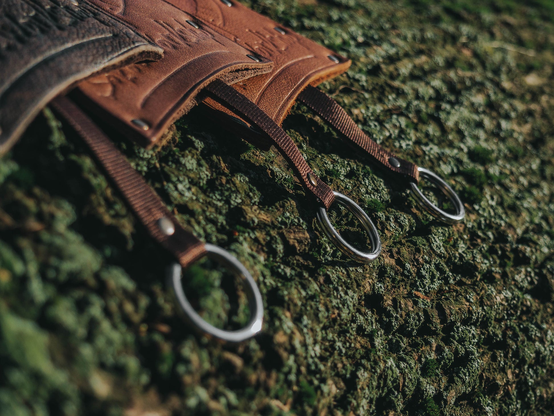 a close up of a pair of scissors 