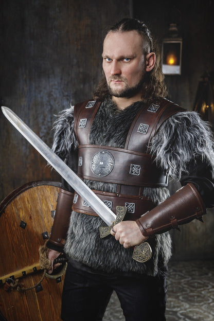 Uhtred Kostüm, Herrenrüstung