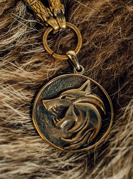 Witcher Wolf Pendant - SokolArmory