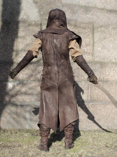 Medieval hot sale assassin costume