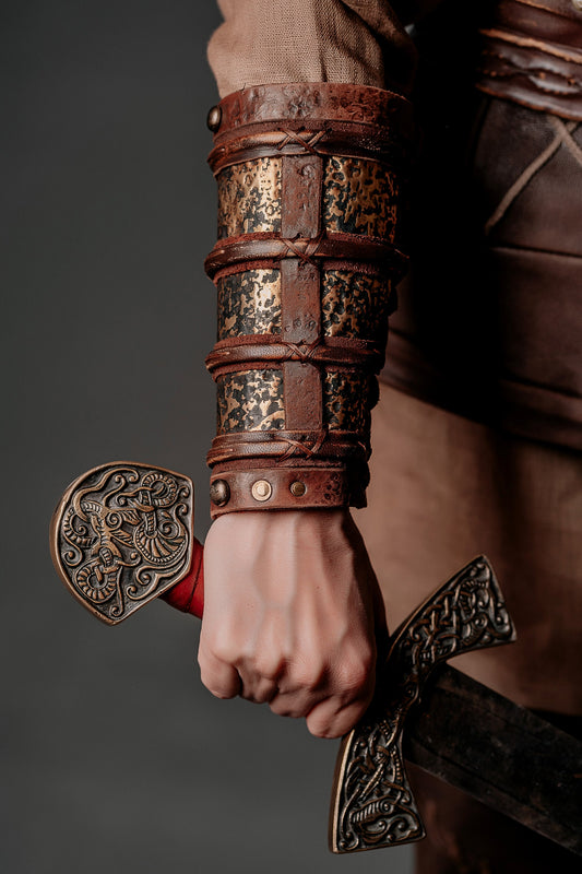 Porunn medieval leather bracers (Vikings)