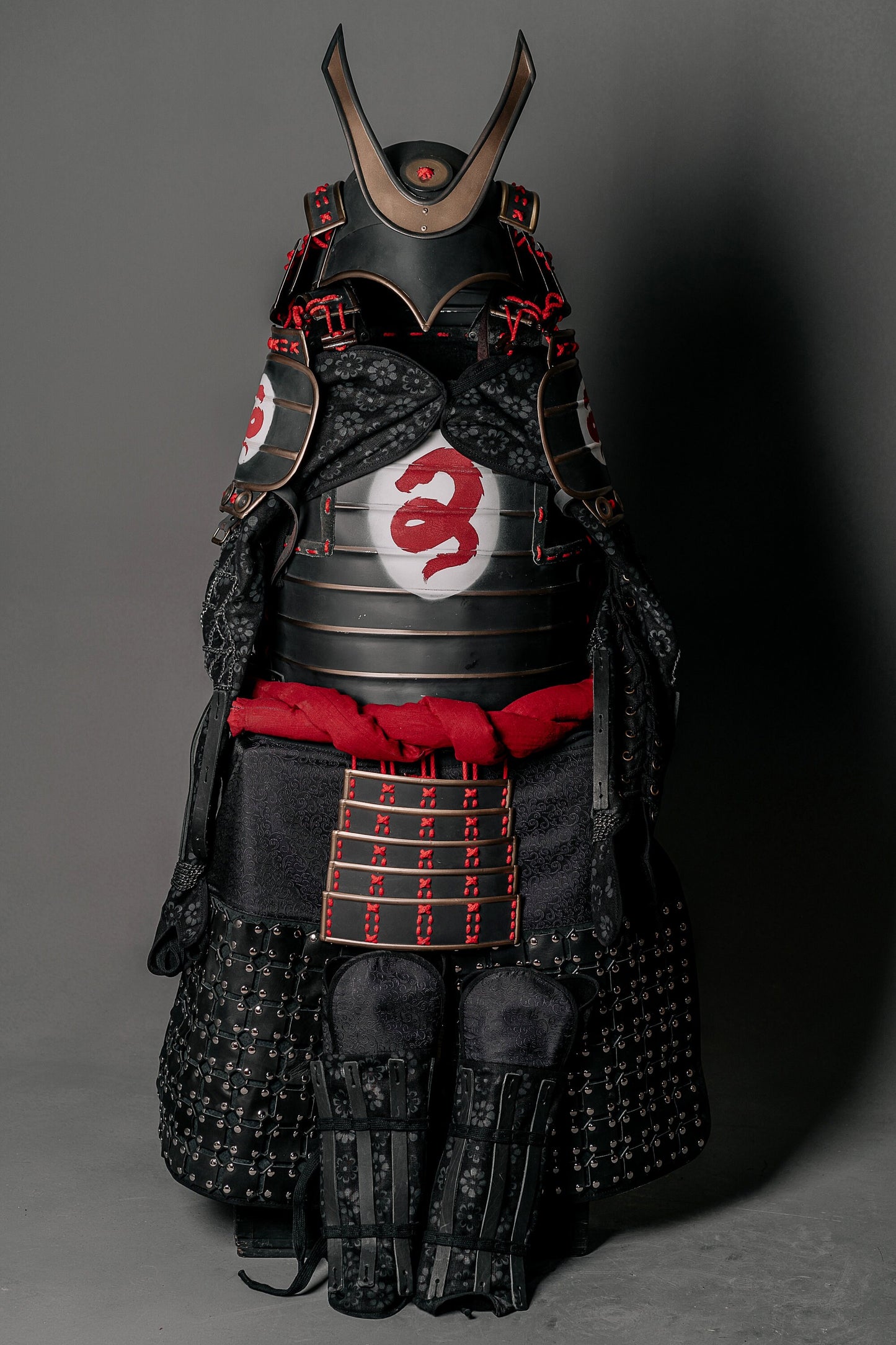 Japanese samurai armor (Ghost of Tsushima)