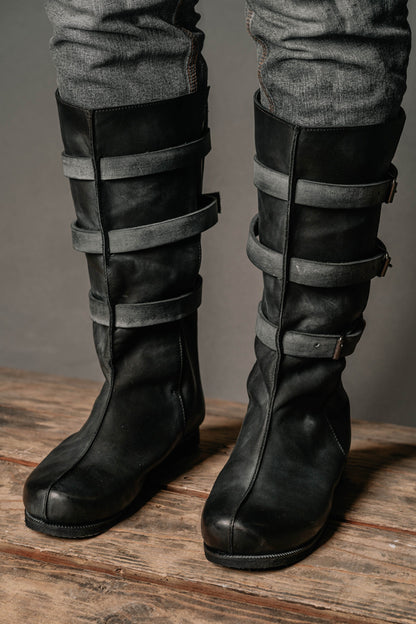 Uhtred black high leather boots