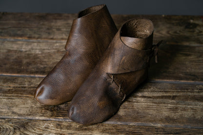 Viking shoes(historical combat boots)