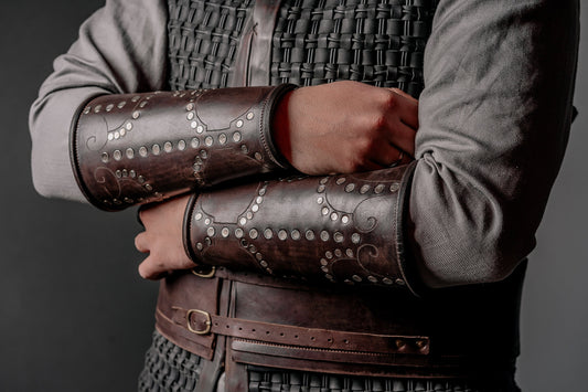 Uhtred leather bracers (Last Kingdom)